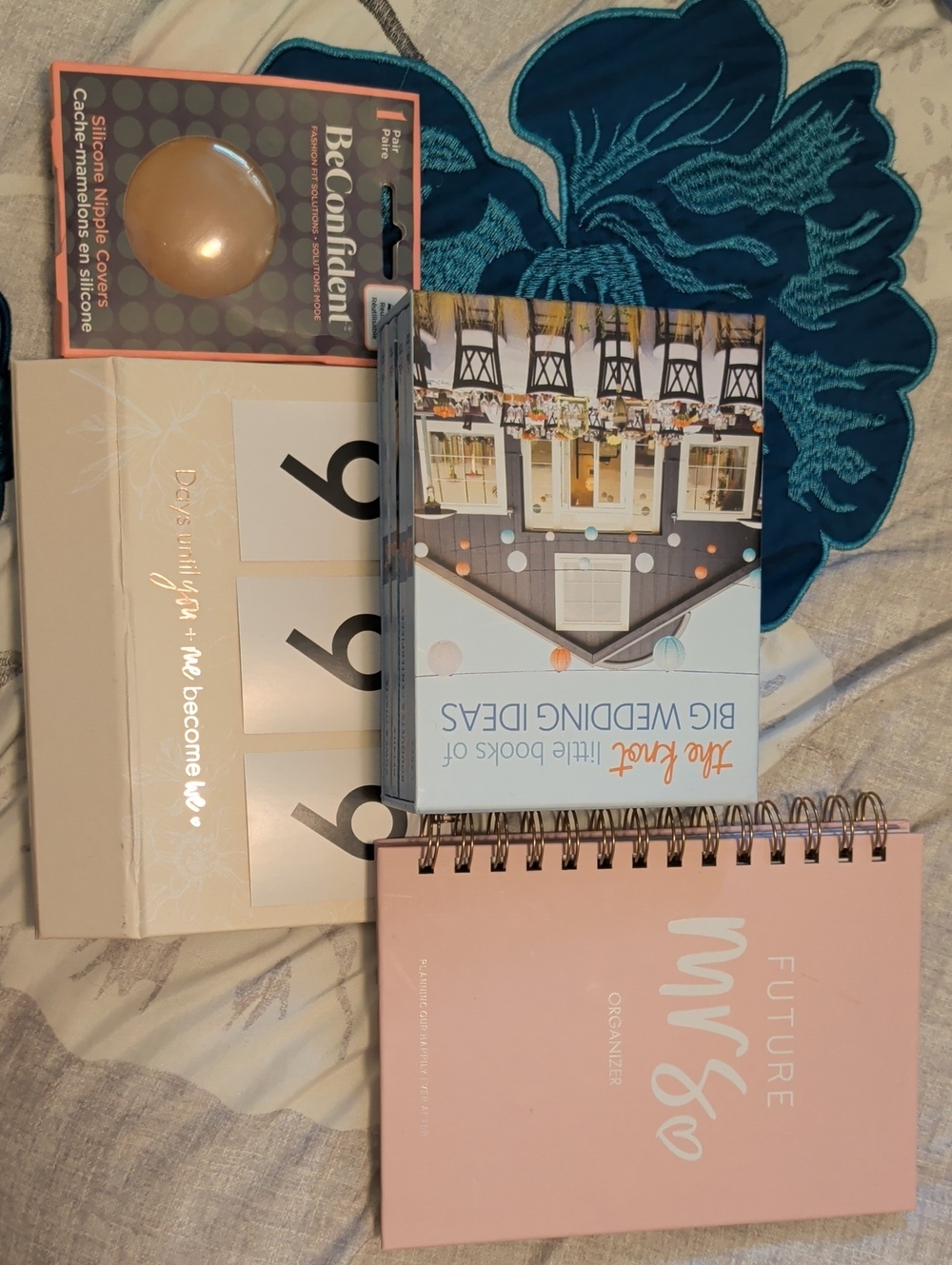 Wedding Countdown + Pink 'Future Mrs.' Planner, And More!